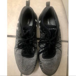 Women’s Under Armour Threadborne Fortis Sneakers